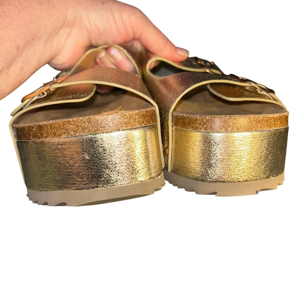 Hey Girl by Corkys Wannabe Gold Metallic Platform Studded Sandals Womens 10 - Picture 5 of 9